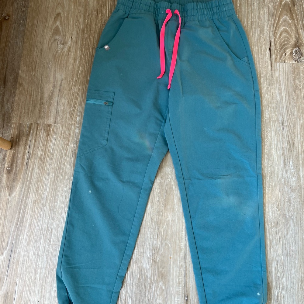Figs Blue Joggers with Elastic Waistband and Tapered Ankles